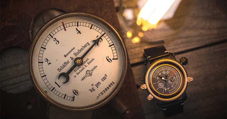 Gauge Master watch and railroad gauge